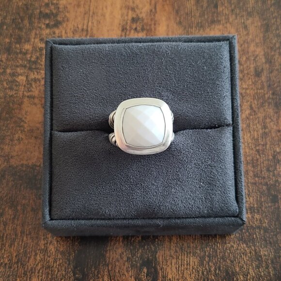 David Yurman Albion Ring w/ White Agate - 19mm - Size 7 - Picture 2 of 13